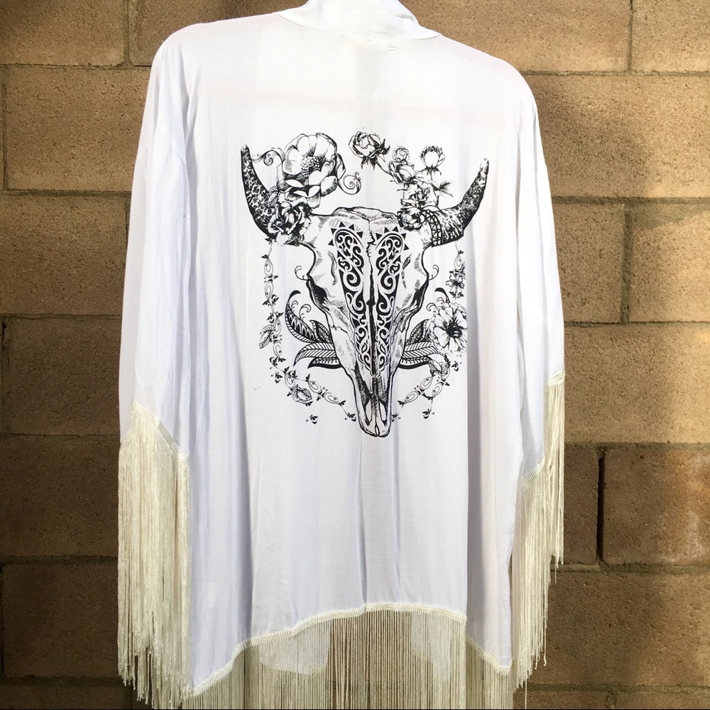 ๐ธ๐ต๐ผDesert Darling Boho Bull Skull Fringe Kimono - Picture 3 of 8